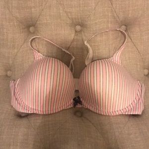 Victoria’s Secret bra